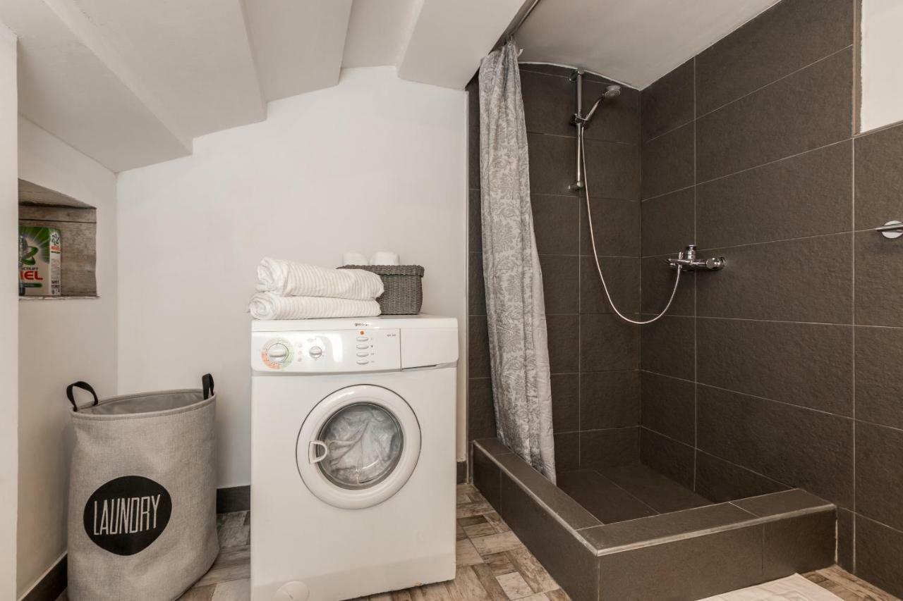 Apartment Stari Dvor Kaštela エクステリア 写真