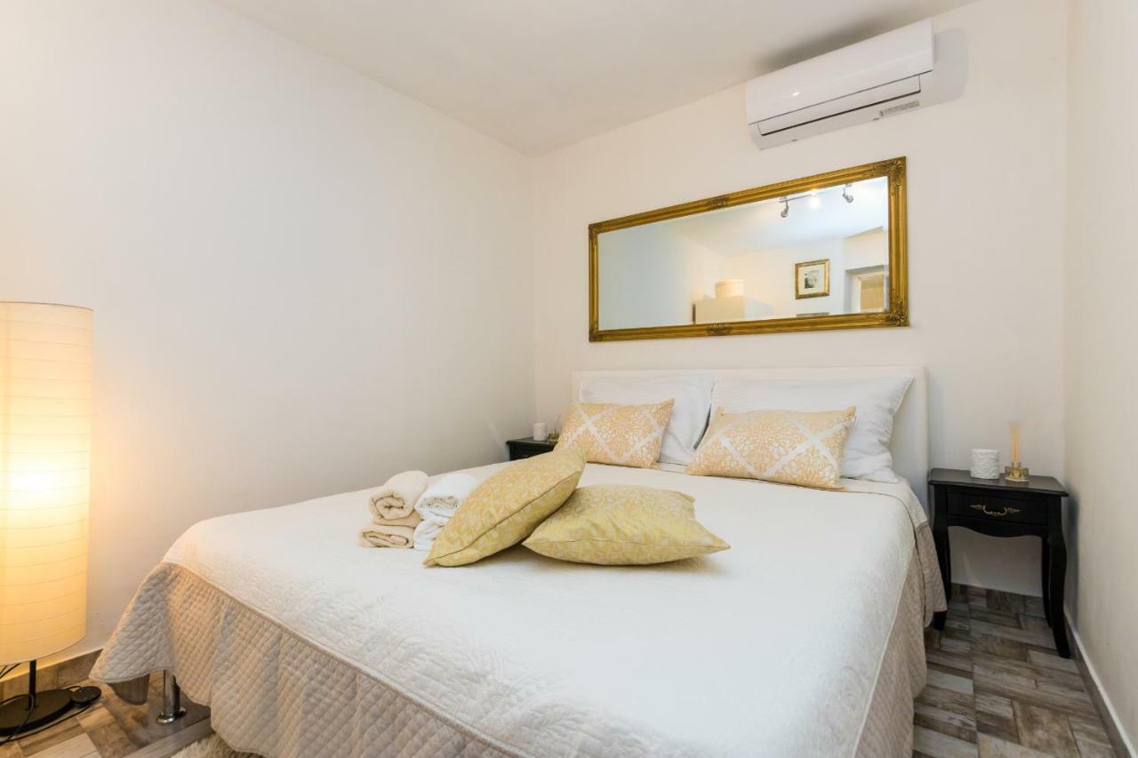 Apartment Stari Dvor Kaštela エクステリア 写真